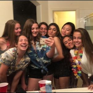 Meet your Posher, Sarah